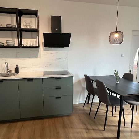 The One By Moro Apartment Vantacici Ngoại thất bức ảnh